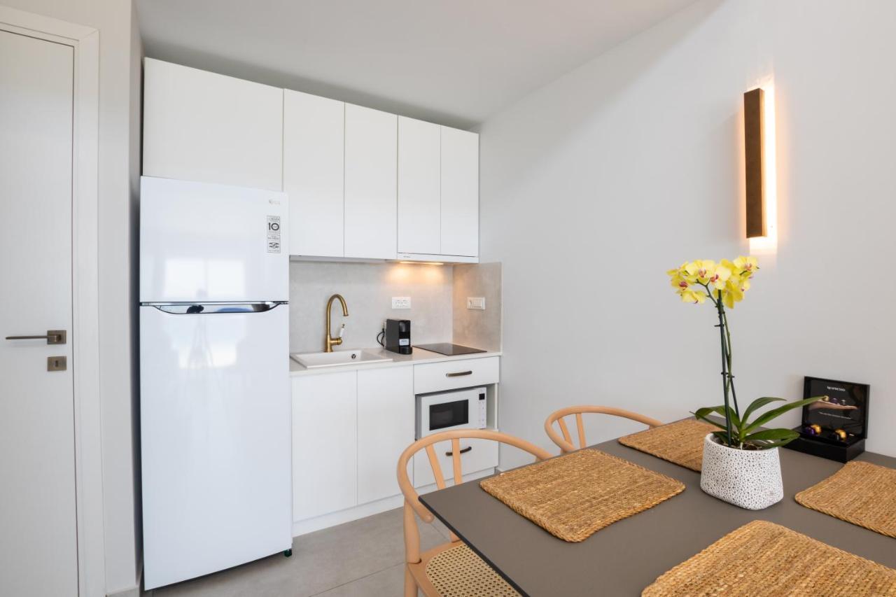Aros luxury villas Lakki  Extérieur photo